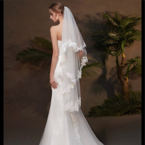 Wedding Veil - Picture 2 of 5